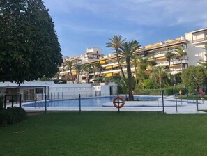 Piscina a l'aire lliure