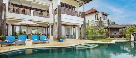 Outdoor pool, pool umbrellas, pool loungers