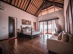 Smart TV, DVD player, toys, stereo