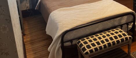 1 bedroom, in-room safe, iron/ironing board, travel crib