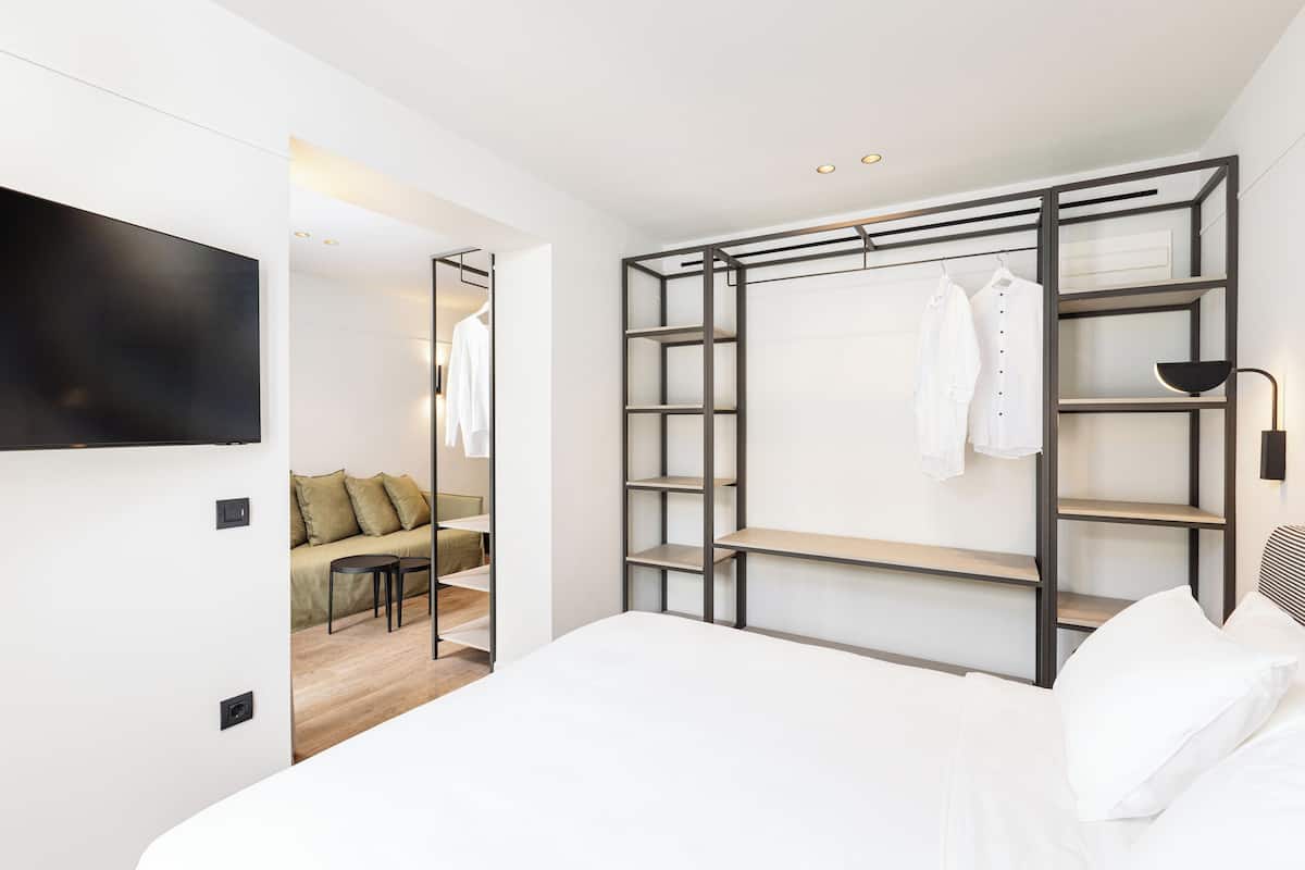 Junior Suite with Garden View