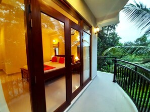 5 chambres, fer et planche à repasser, Wi-Fi gratuit, draps fournis