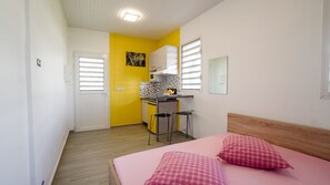 1 bedroom, iron/ironing board, WiFi, wheelchair access