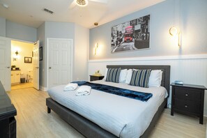 3 bedrooms, iron/ironing board, WiFi, bed sheets