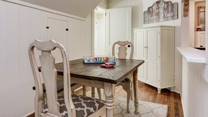 Uklassifisert bilde, 3 av 21, knapp