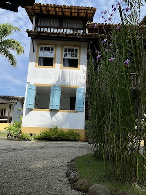 Basic Studio Suite | Minibar, blackout drapes, bed sheets - Pouso Atobá (Paraty)
