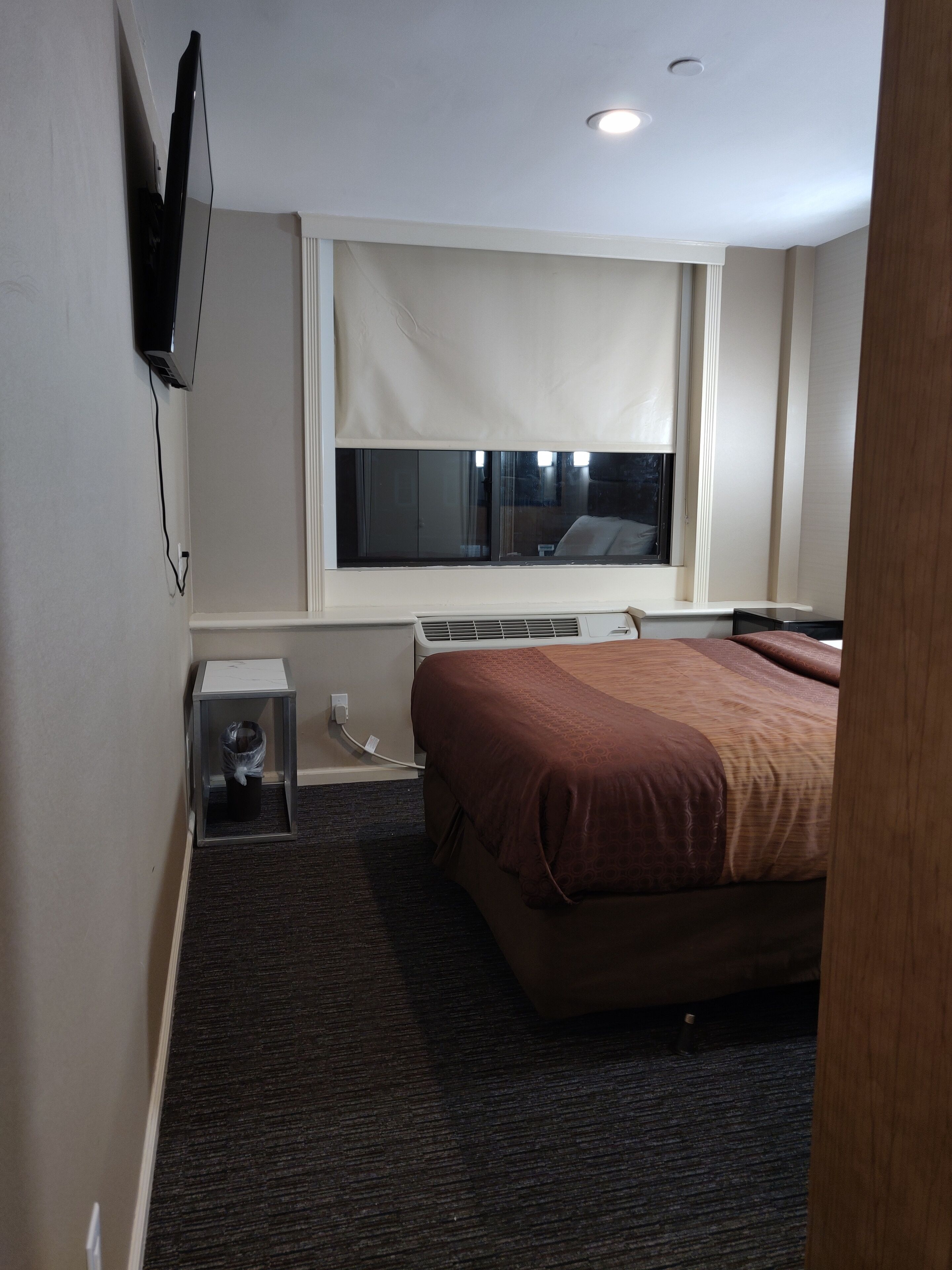 classic room | 1 bedroom, individually furnished, free wifi, bed sheets