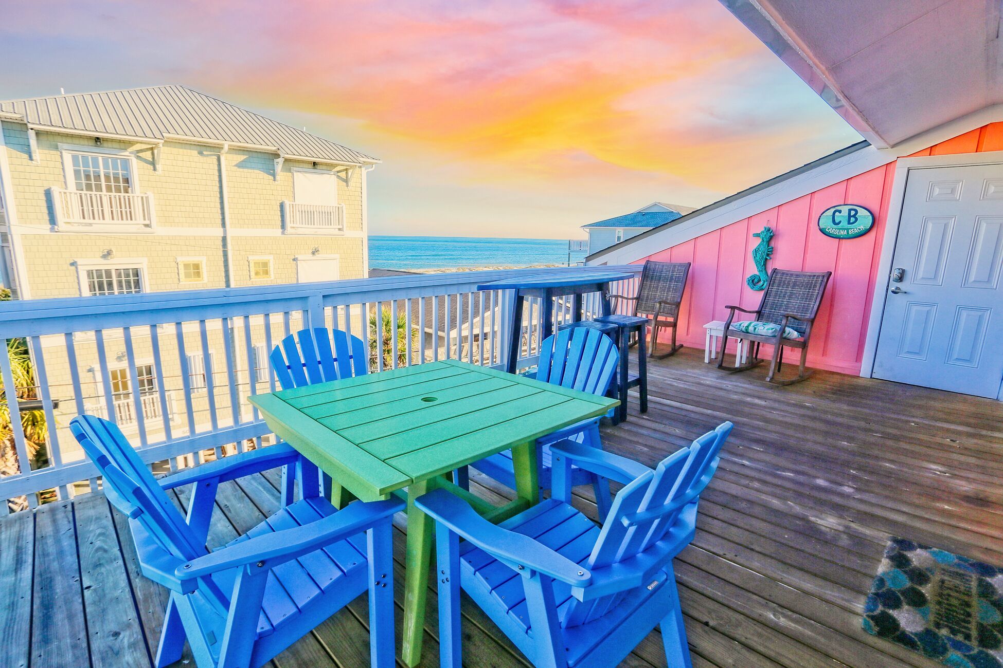 Perfect Family Friendly Condo close to everything in Carolina Beach
