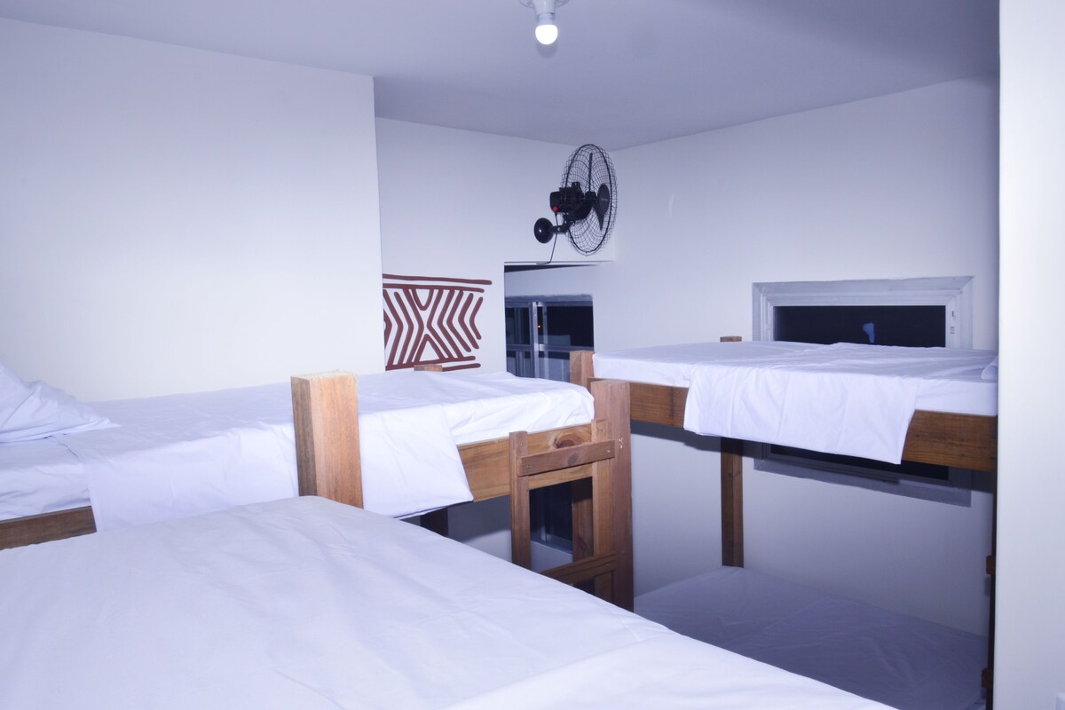 Basic Shared Dormitory | Individually decorated, blackout curtains, free WiFi
