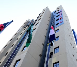 واجهة المنشأة