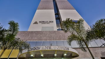 Fachada del alojamiento