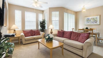 Condo, 2 Bedrooms, 2 Bathrooms | Interior