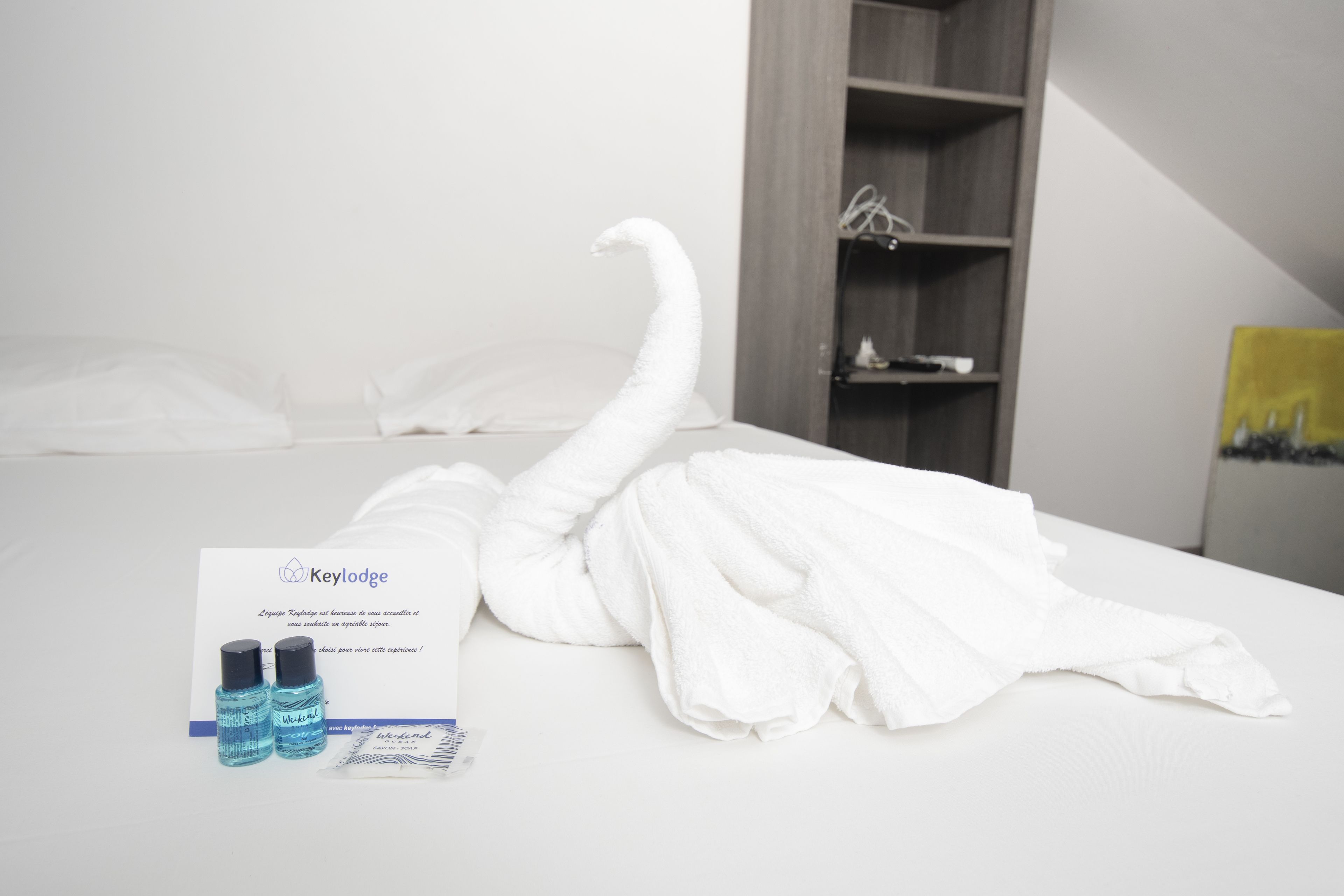 Apartment, 1 Bedroom | Bathroom amenities | Shower, rainfall showerhead, hair dryer, towels