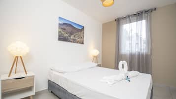 2 bedrooms, iron/ironing board, free cots/infant beds, free WiFi