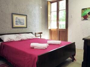 Hypo-allergenic bedding, Select Comfort beds, individually decorated