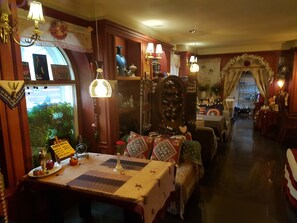 Lobby-Lounge