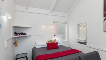 Queen Accessible Studio