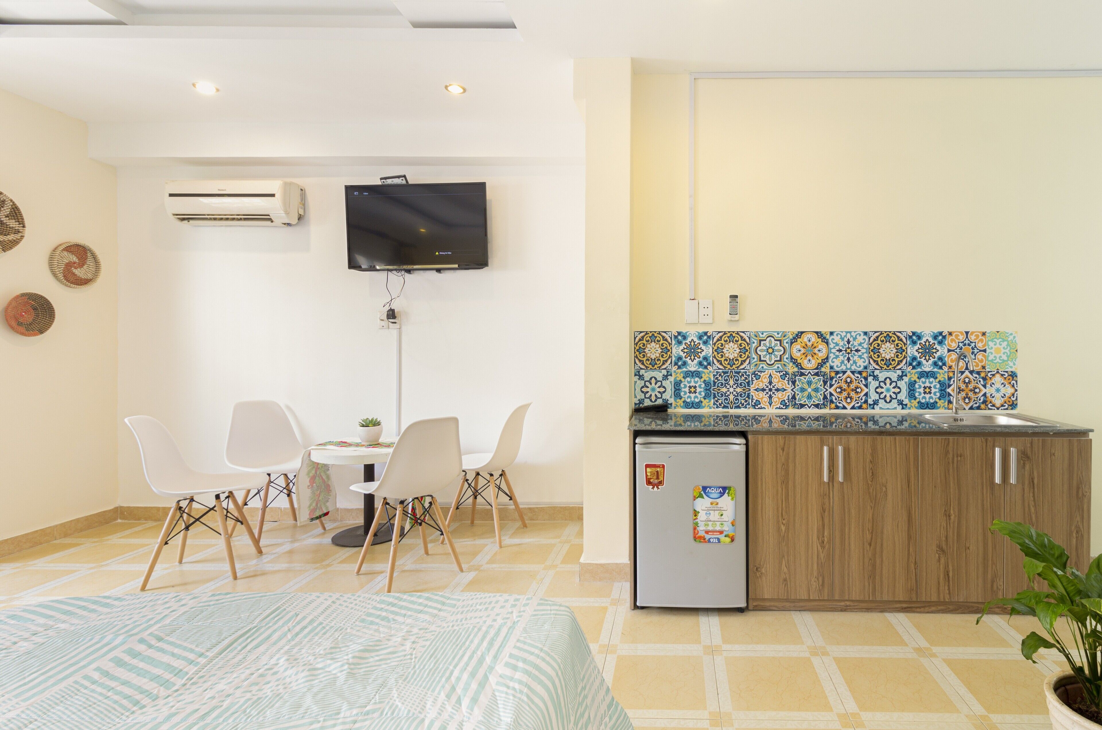 Colchones con pillow-top, minibar, escritorio y cortinas blackout 