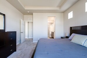 3 bedrooms, desk, iron/ironing board, free WiFi - √3 BDR Ranch Home√For Families√Backyard√Parking√Quiet (Aurora)