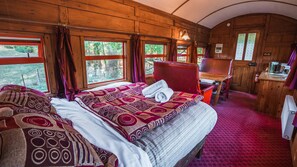 Train Carriage | Down comforters - On The Track Lodge (Nydia Bay)
