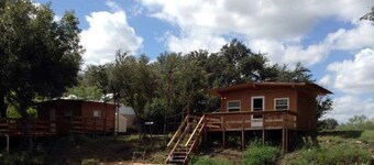 Privat hytte på det krystallklare vannet i Spring Creek