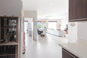 Apartment, 2 Bedrooms, Mountain View | Living area | Smart TV - Lovely Mountain View Apartment (Jacó)