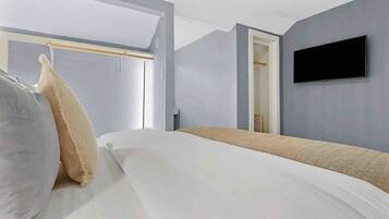 6 bedrooms, iron/ironing board, travel crib, WiFi