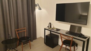 Kamar Twin Deluks | Area keluarga | Smart TV