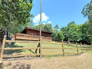 House | Property grounds - It`s_owl_good (Luray)
