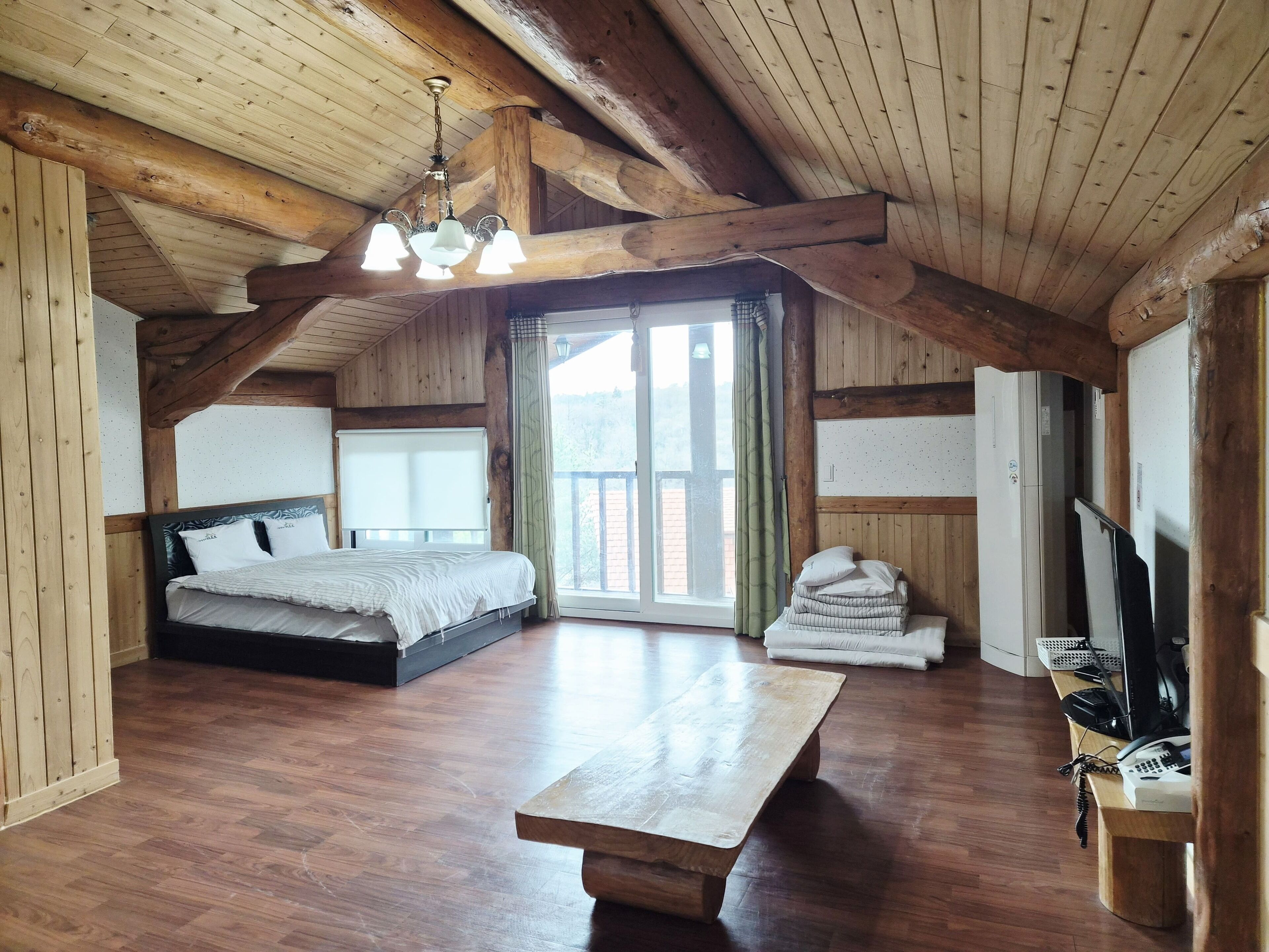 Wifi gratis y ropa de cama 