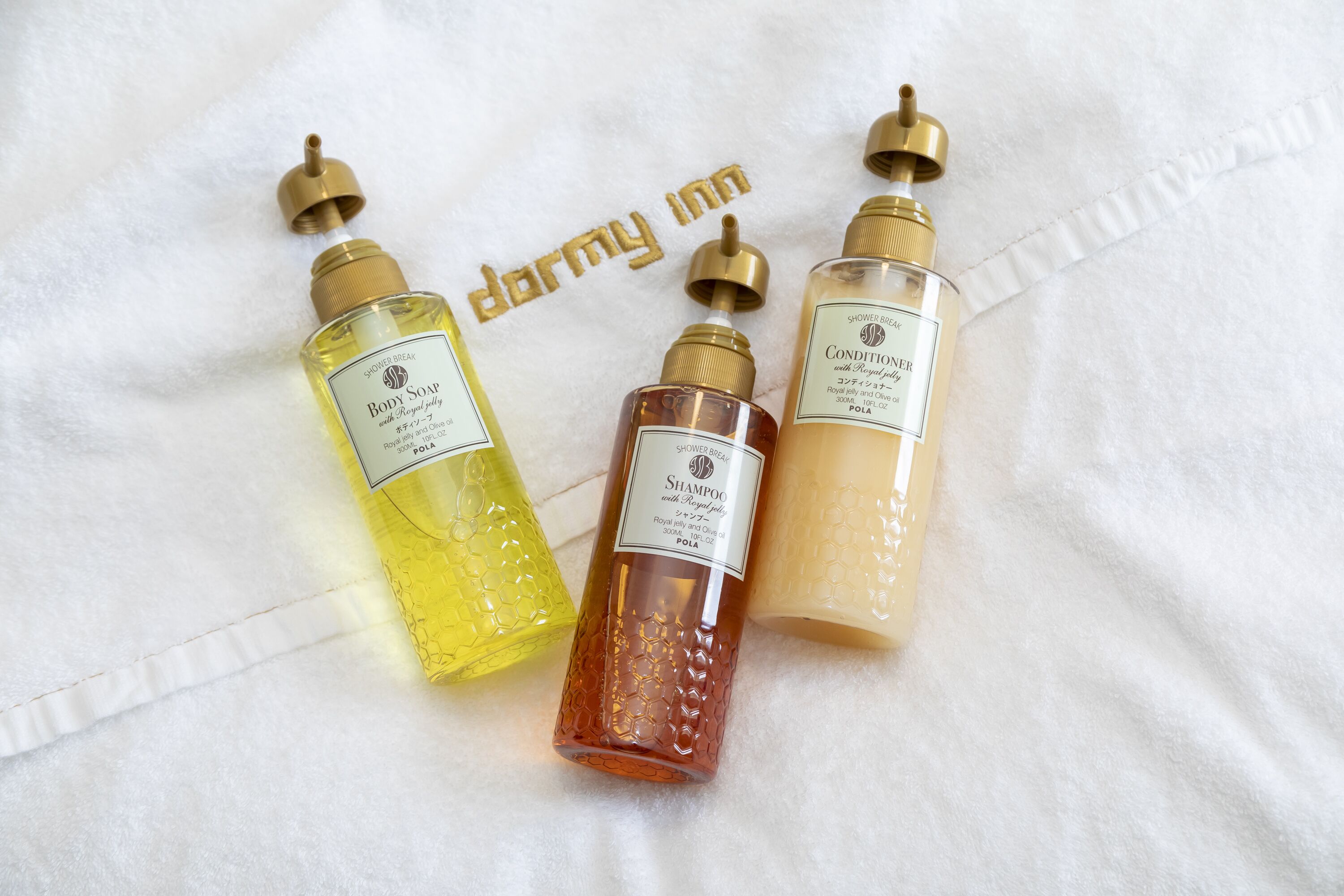 shower, free toiletries, hair dryer, slippers