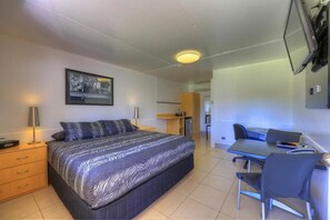 Down duvets, in-room safe, individually decorated, blackout curtains