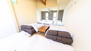 Apartment | 2 bedrooms, individually decorated, individually furnished, desk