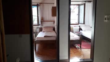 3 habitaciones, artículos del minibar gratis y decoración personalizada