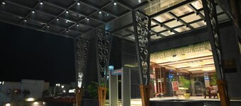 The Pinnacle INN Sarnath 