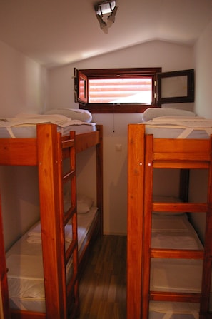 Children’s theme room