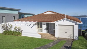 Exterior - Dambreezy - Water Views (Gerroa)