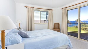 4 bedrooms