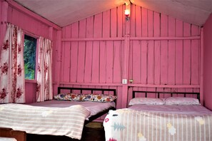 Family Double Room | Free WiFi - Jungle Crown Organic Homestay (Mahamanjushree Nagarkot)