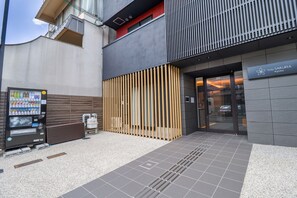 Majoituspaikan sisäänkäynti