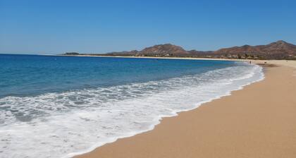 Casa El Coyote, 3bedrooms/2 baths home with private pool near Cabo Pulmo