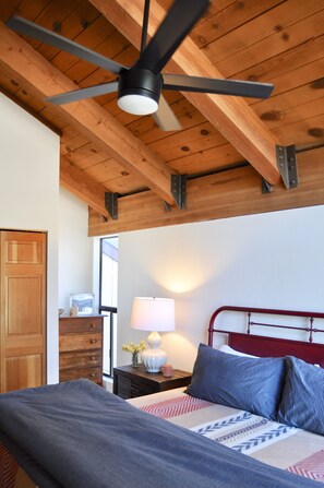 2 makuuhuonetta, Wi-Fi, vuodevaatteet