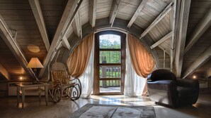 Luxury Studio