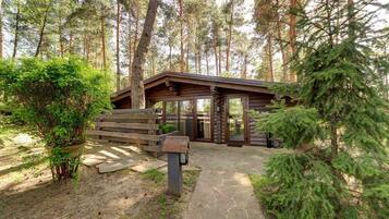 Chalet | Street view