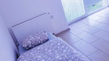 1 Schlafzimmer, Schreibtisch, Verdunkelungsvorhänge