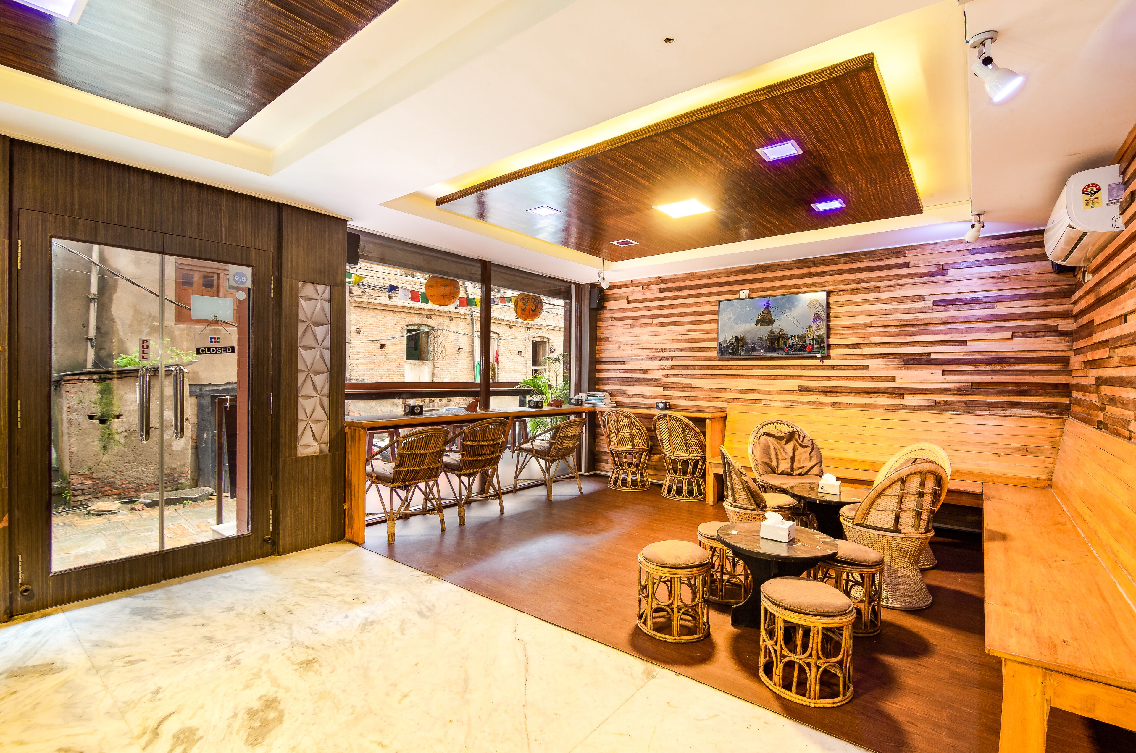 Khu tiếp khách ở sảnh