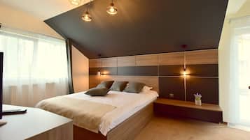 Deluxe Double Room, Terrace (Gray) | Minibar, desk, blackout drapes, free WiFi