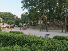 Children's play area - outdoor