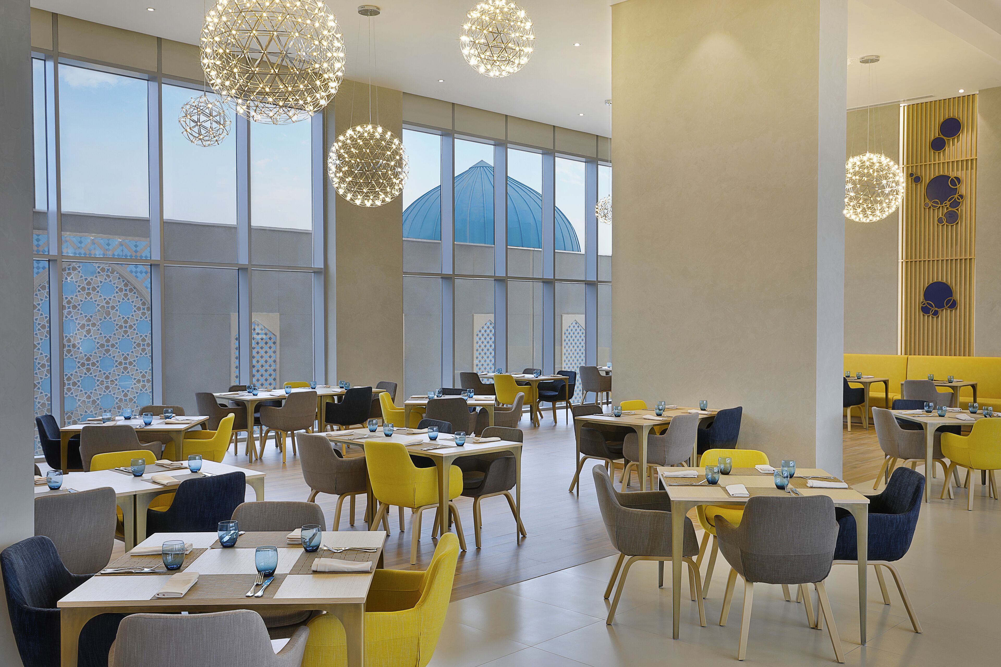 breakfast, lunch, dinner served; international cuisine, pool views