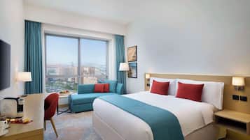 Executive Room - Complimentary shuttle to Kite Beach | Minibar, in-room safe, individually decorated, individually furnished